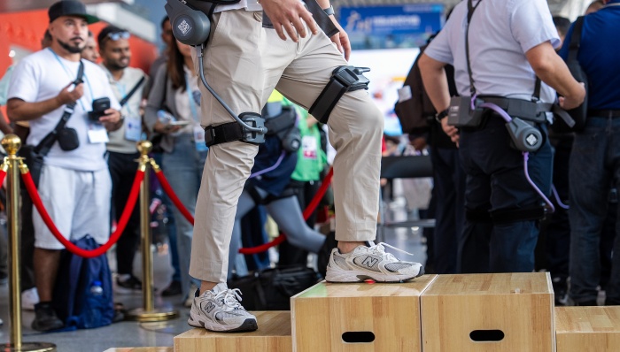 TAIXI Mark0.1 — Powered Hiking-Assist Exoskeleton